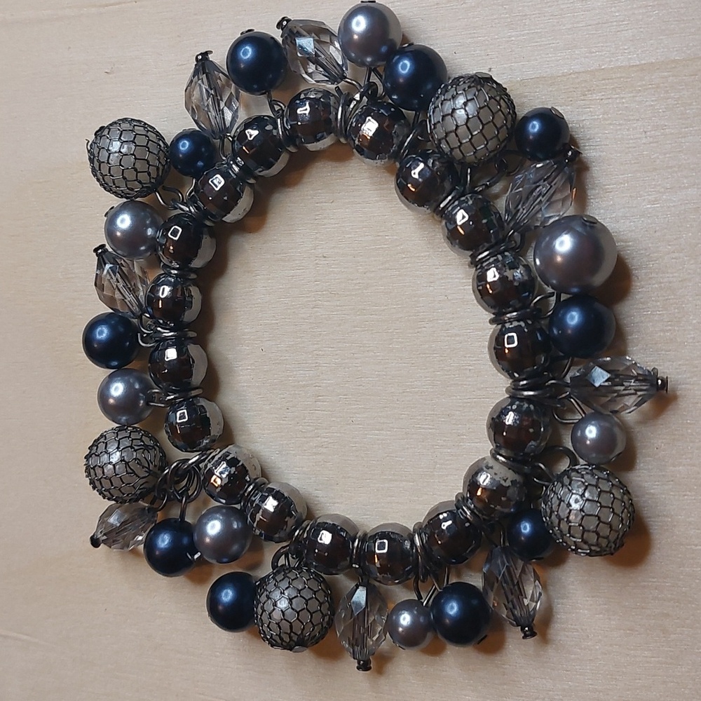 Wire Mesh Wrap Beads and Other Plastic Beads Cha Cha Stretch Bracelet